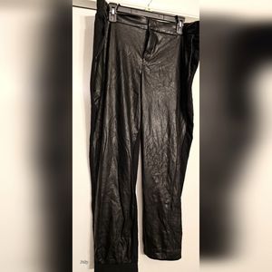 Faux leather Joggers plus size